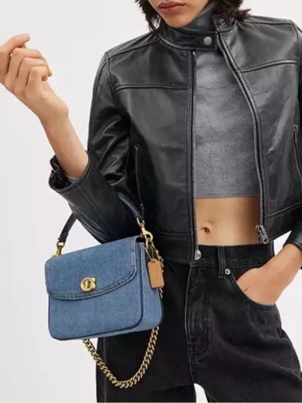 Authentic COACH Cassie 19 Crossbody in Indigo Denim CR662 | NWT - Picture 12 of 14